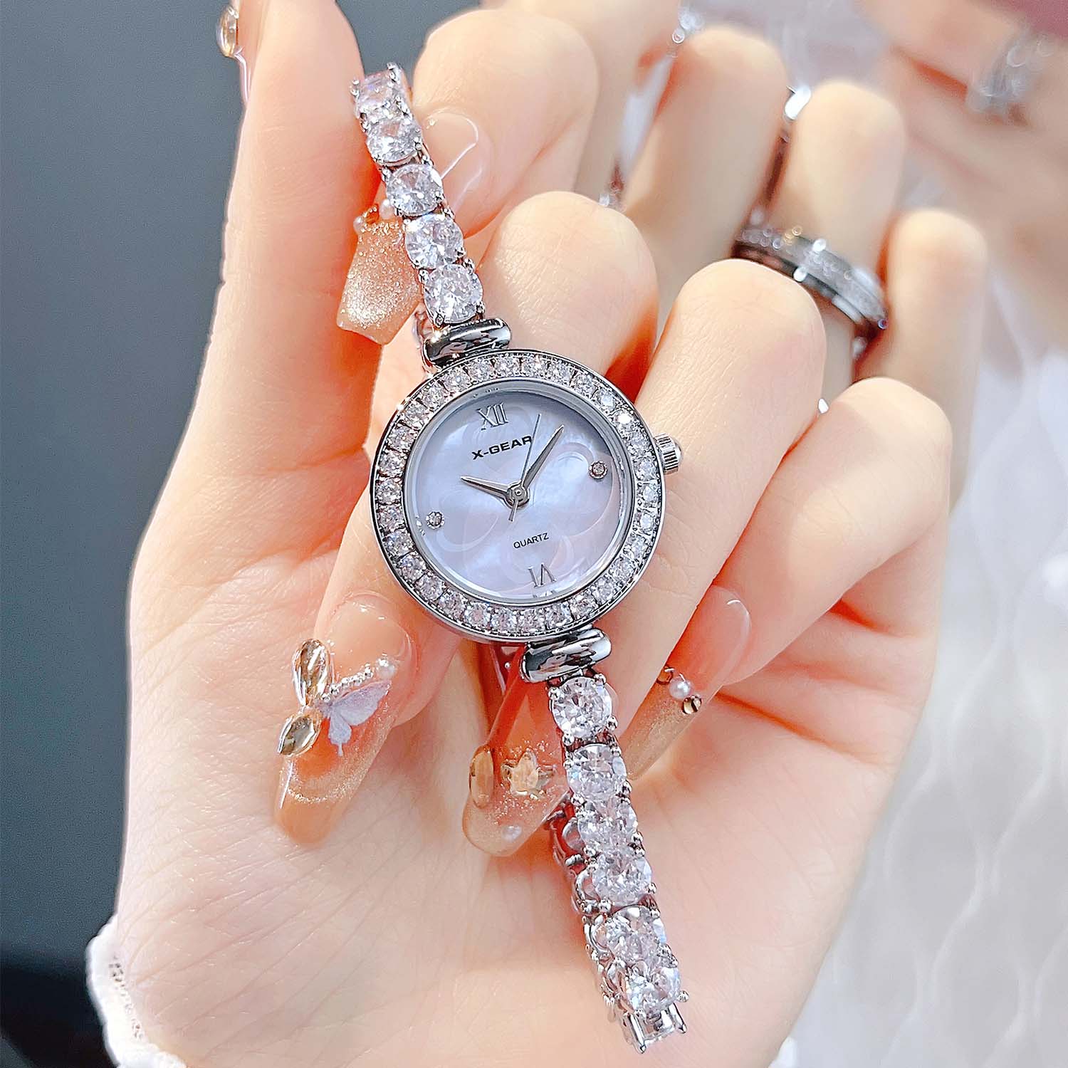 Luxury X I Watch - X-GEAR Jam Tangan Wanita Berlian Zirkon